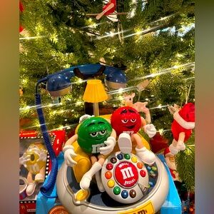 One-of-a-Kind Vintage M&M Phone – The Ultimate Retro Find!
